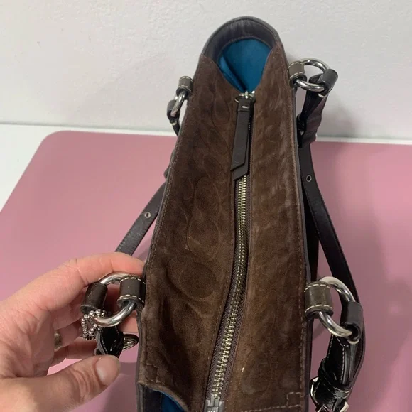 COACH Chocolate Signature Shoulder Bag Suede Logo Y2K F14000 - Picture 9 of 13